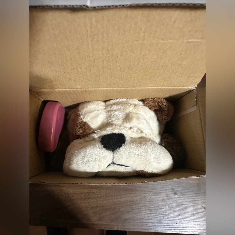 Snuggle Puppy Toy with heartbeat - Brown and Cream - Picture 6 of 7